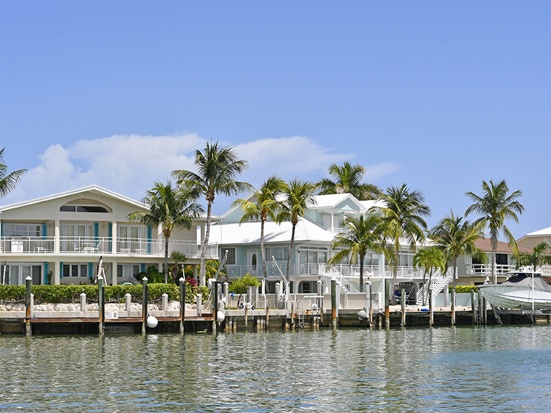 waterfront houses